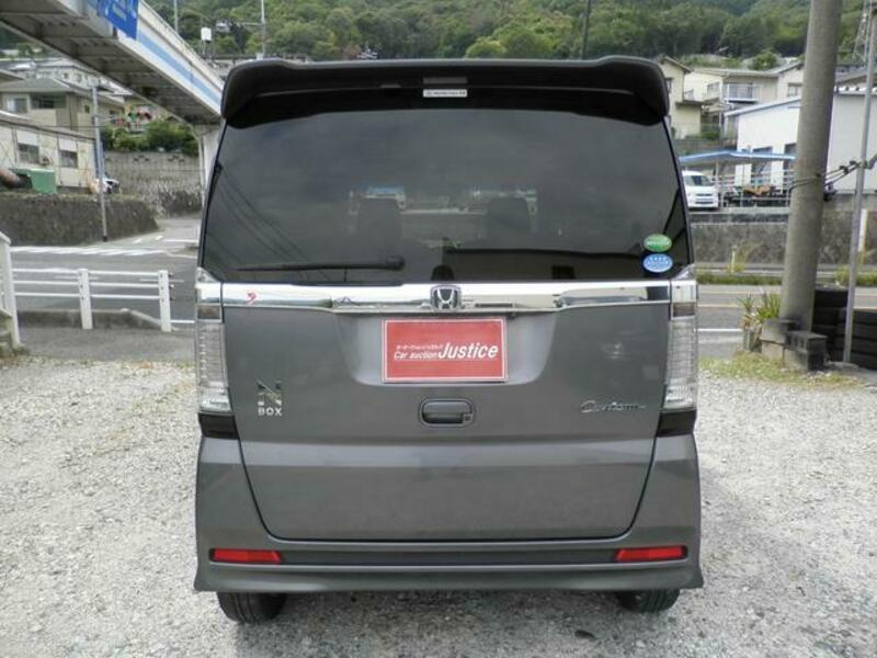 N BOX CUSTOM
