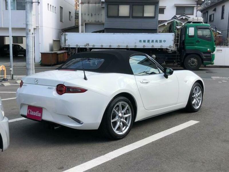 ROADSTER