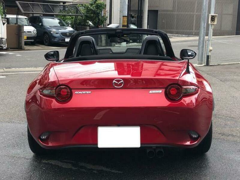 ROADSTER