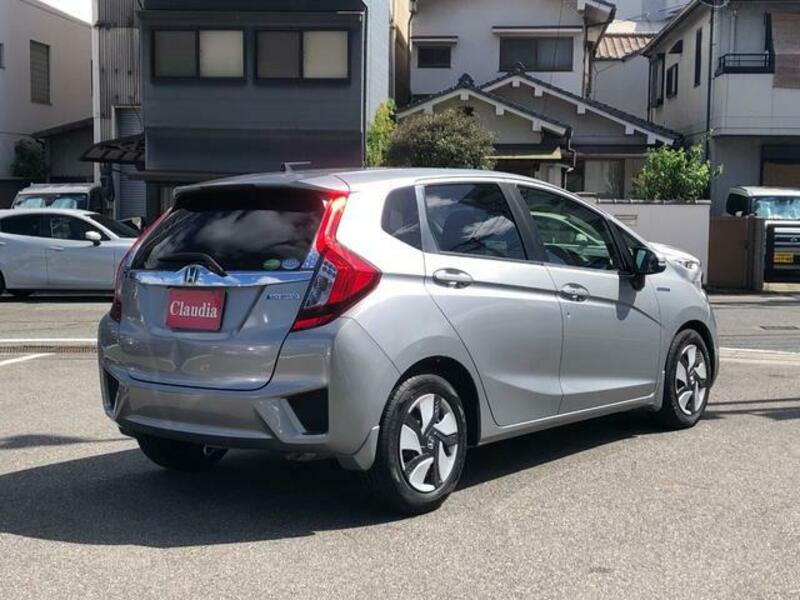 FIT HYBRID