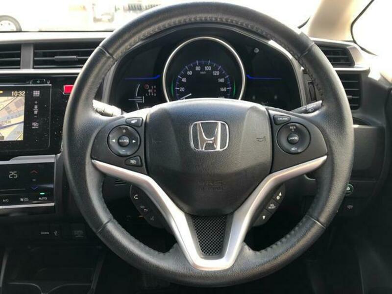 FIT HYBRID