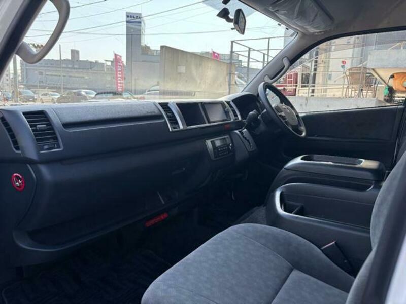 HIACE WAGON