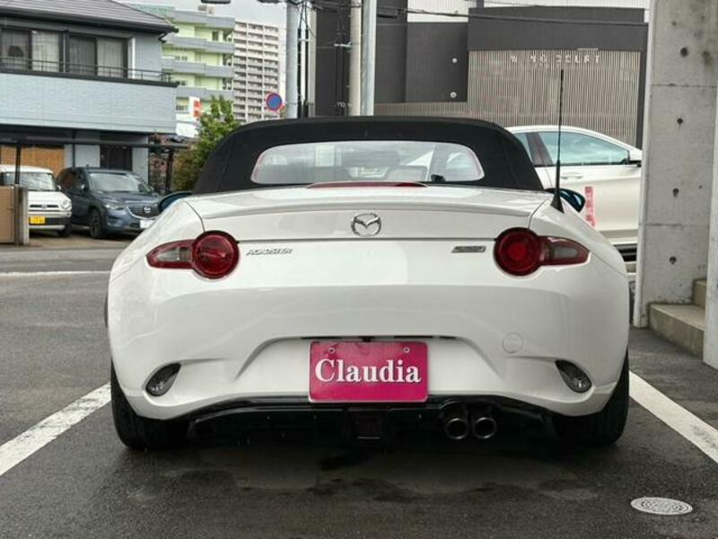 ROADSTER