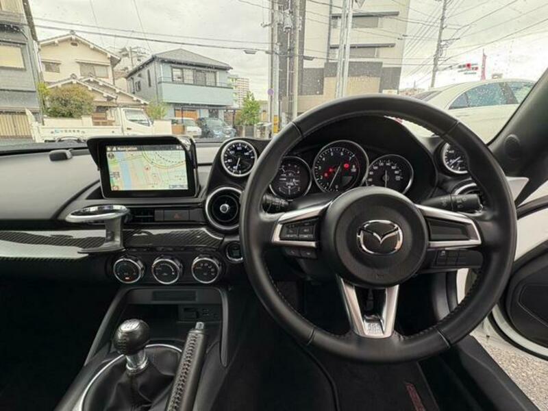 ROADSTER
