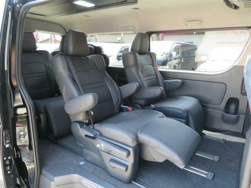 HIACE WAGON