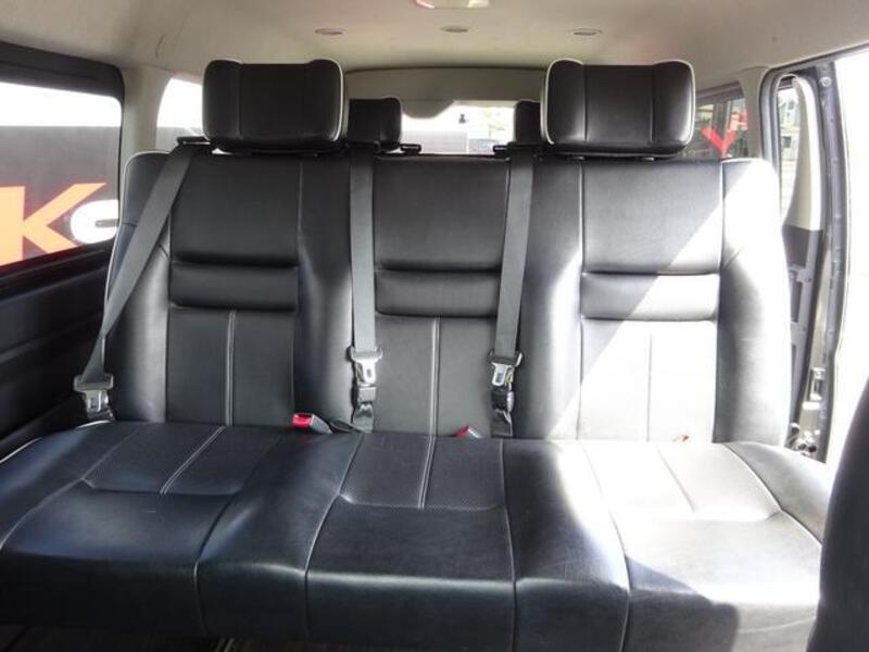HIACE WAGON