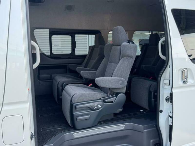 HIACE WAGON