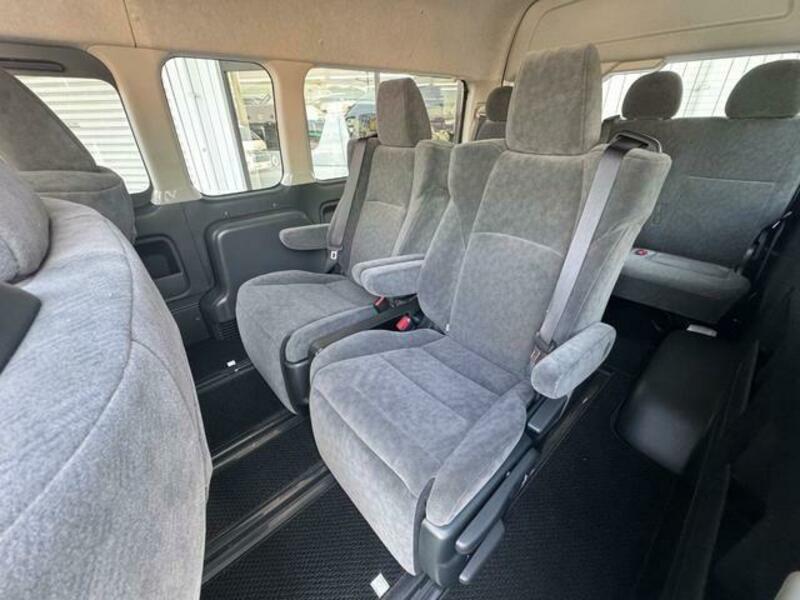 HIACE WAGON