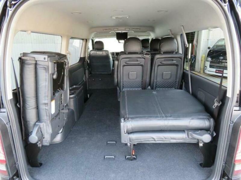 HIACE WAGON