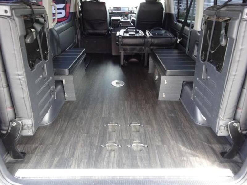 HIACE WAGON