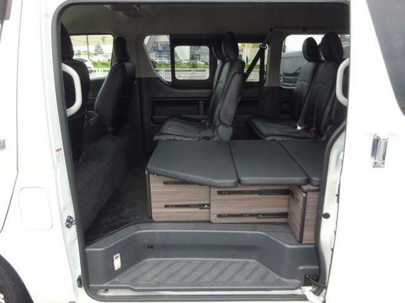 HIACE WAGON