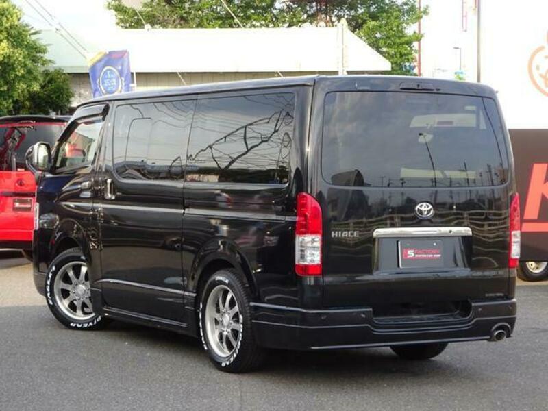 HIACE VAN