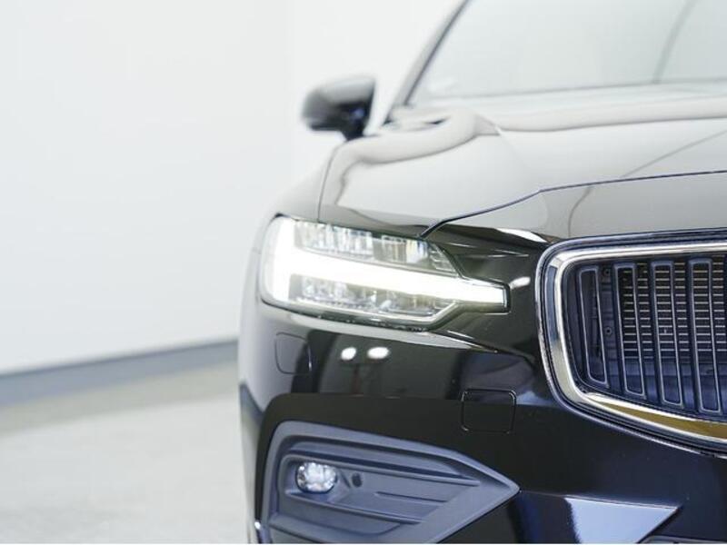V60