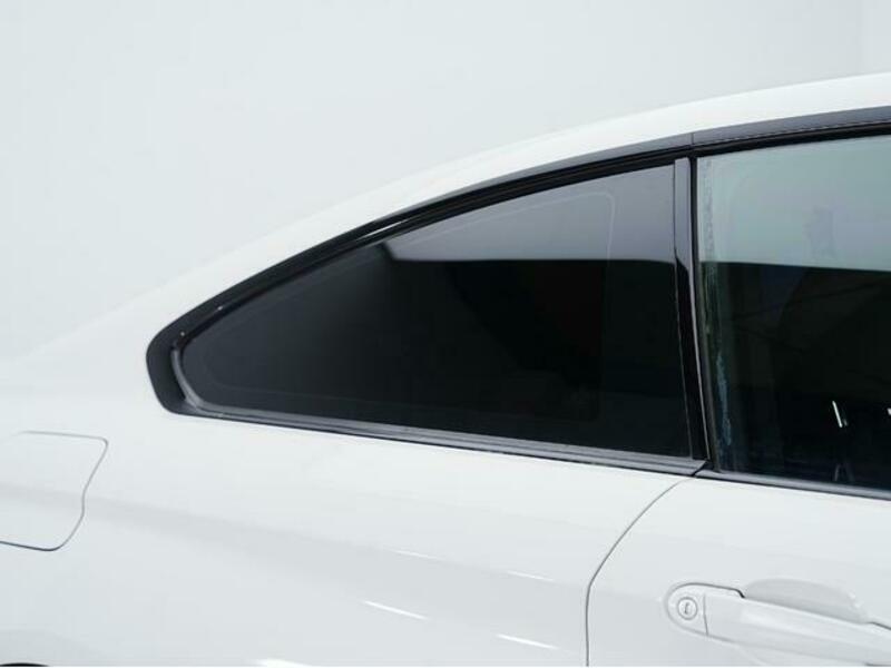 4 SERIES