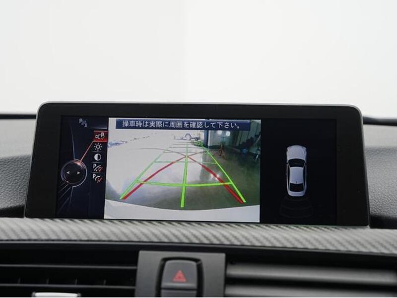 4 SERIES