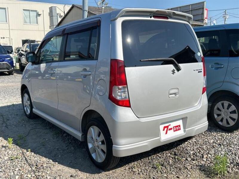 WAGON R