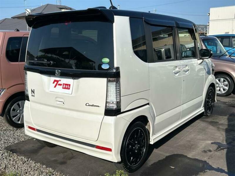 N BOX CUSTOM