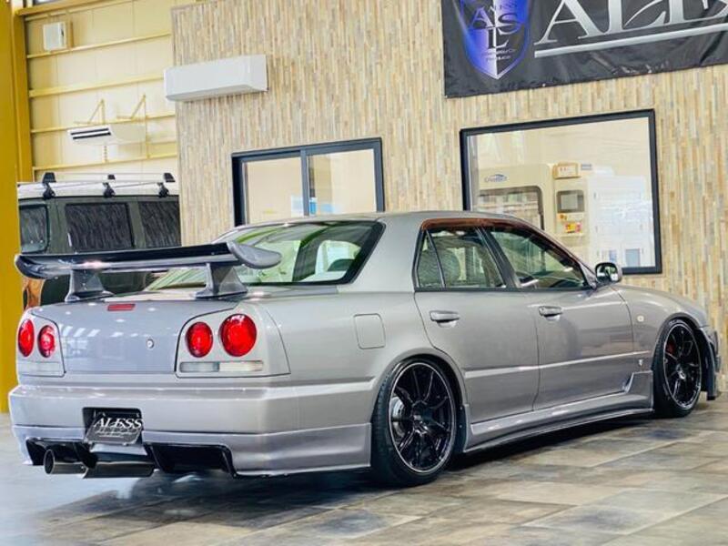 SKYLINE