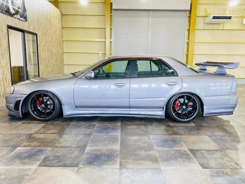 SKYLINE