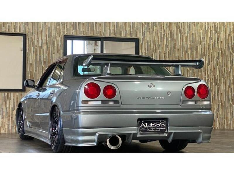 SKYLINE