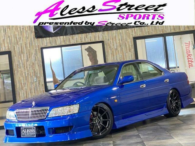 NISSAN LAUREL