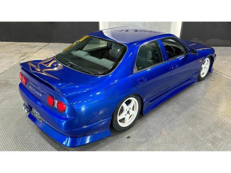 SKYLINE