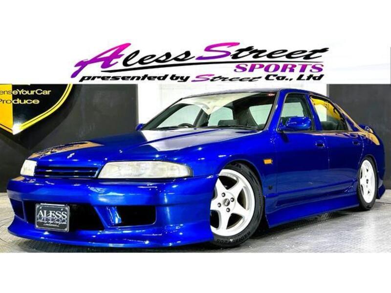 NISSAN SKYLINE