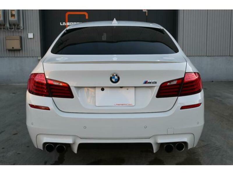 M5