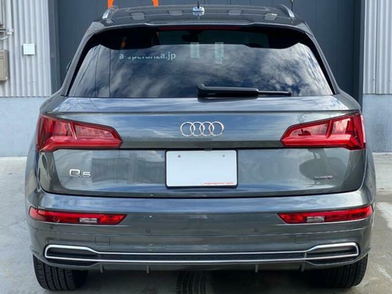 Q5