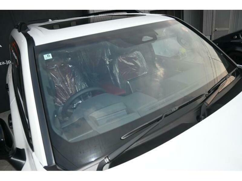 LAND CRUISER