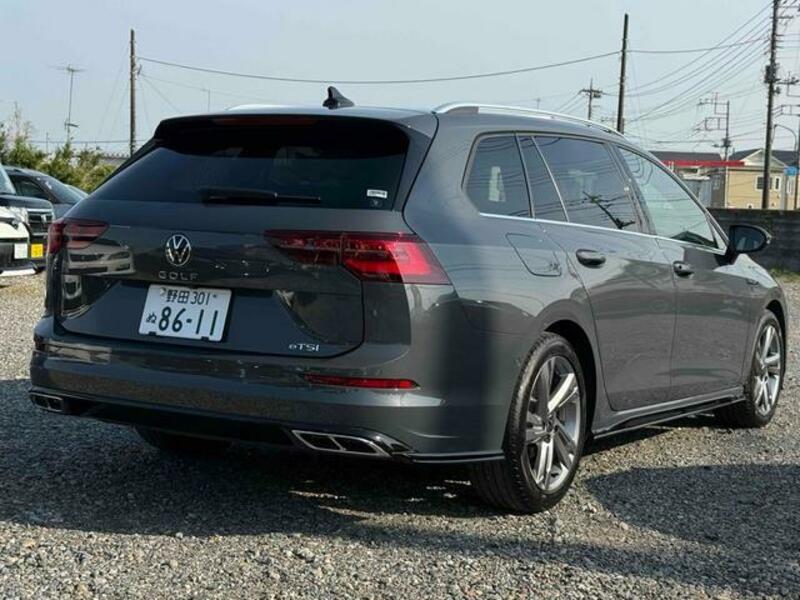 GOLF VARIANT