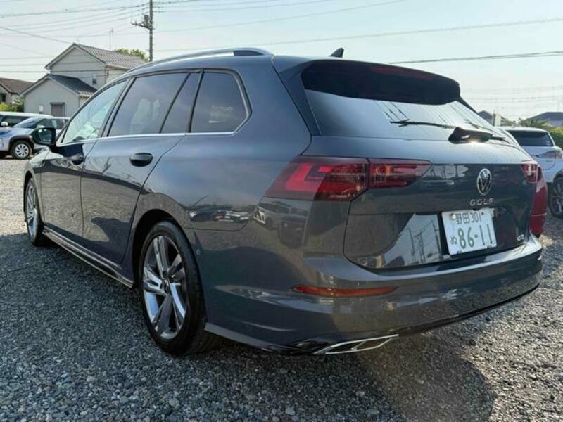 GOLF VARIANT