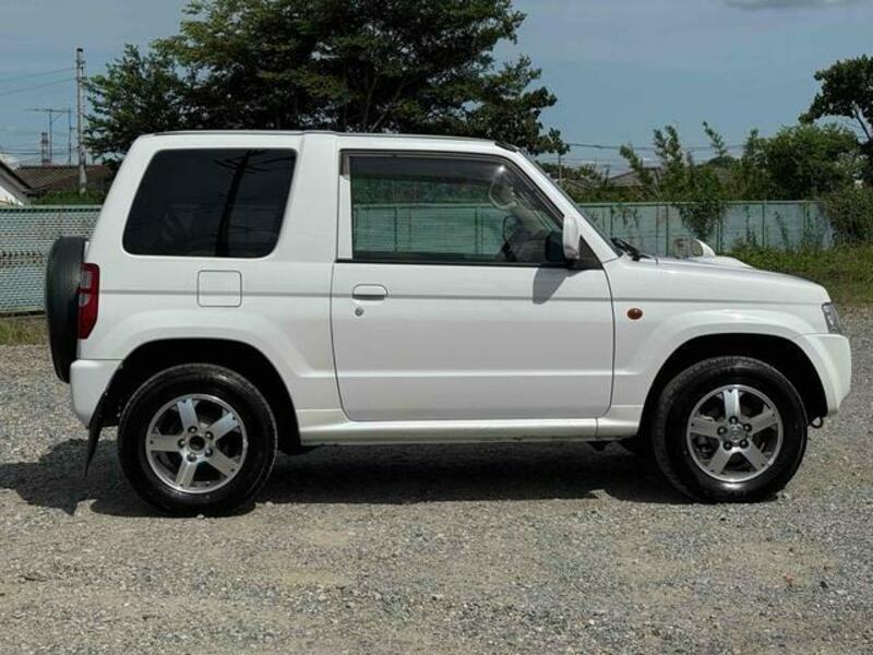 PAJERO MINI