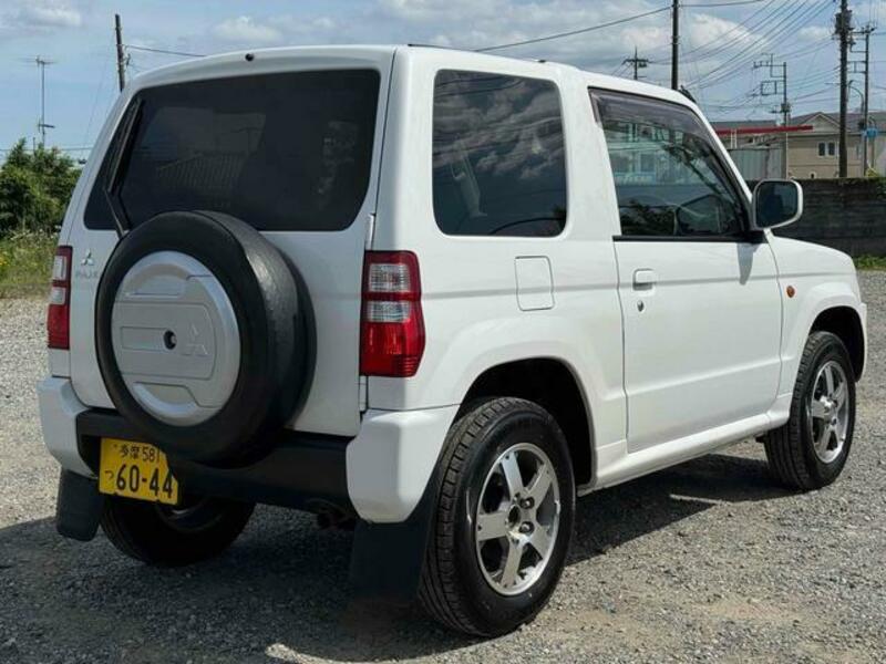 PAJERO MINI