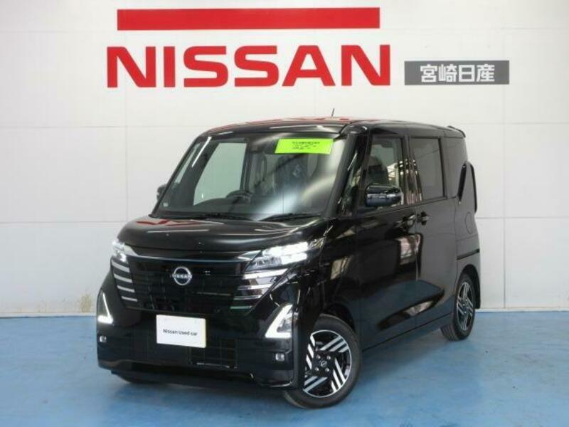 NISSAN ROOX
