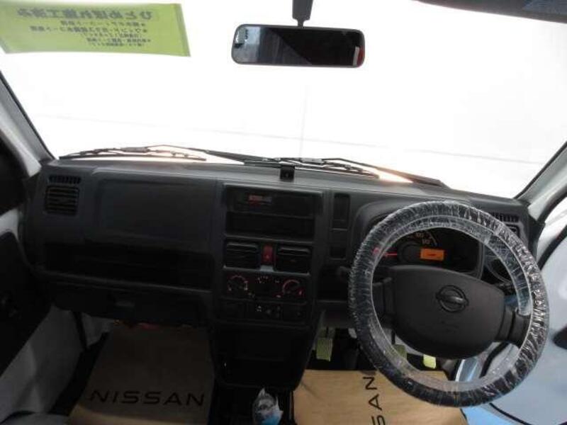 CLIPPER TRUCK