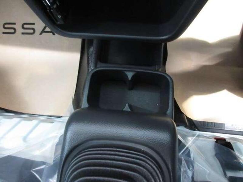 CLIPPER TRUCK
