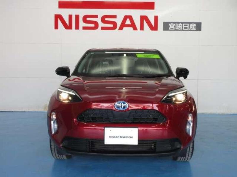 YARIS CROSS