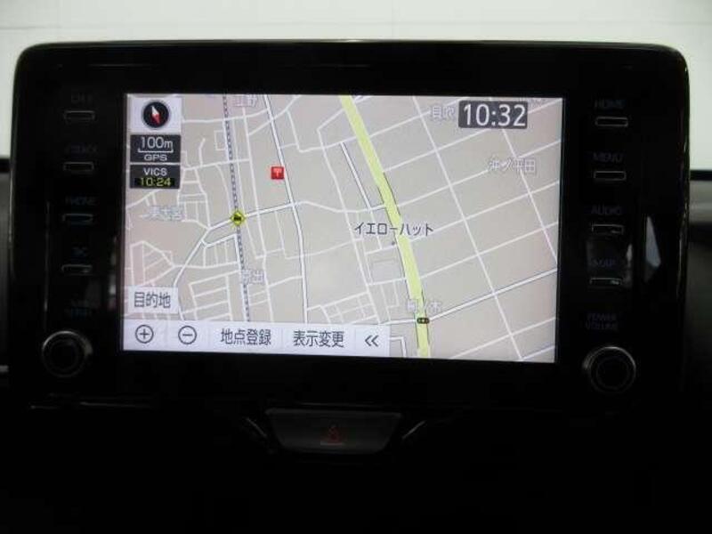 YARIS CROSS