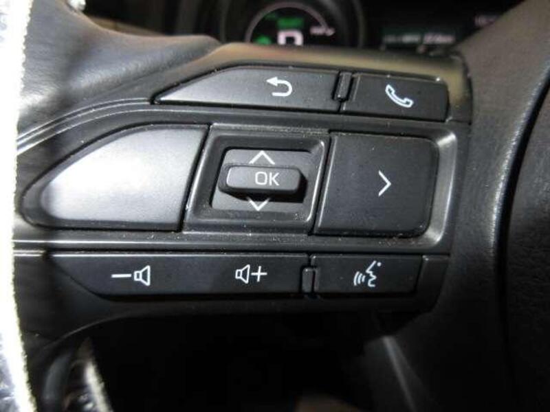YARIS CROSS
