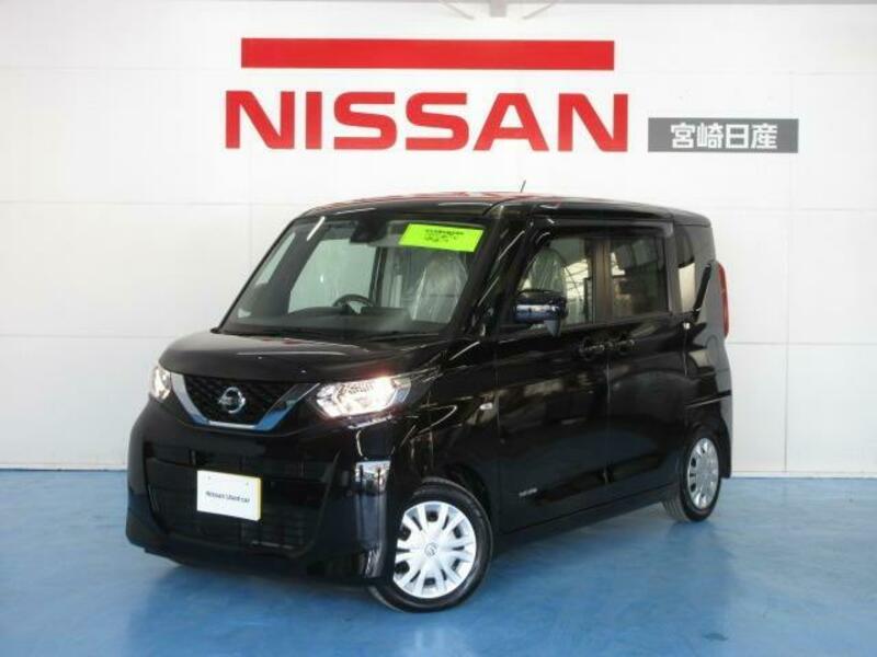 NISSAN ROOX