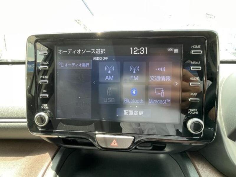 YARIS CROSS