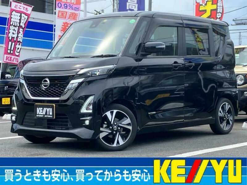 NISSAN ROOX