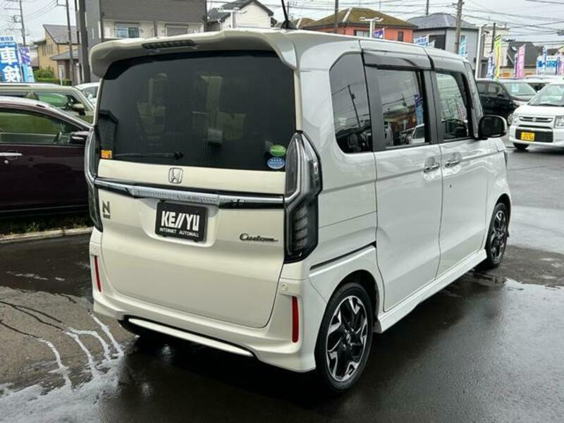 N BOX CUSTOM