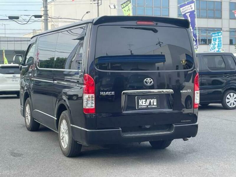 HIACE VAN