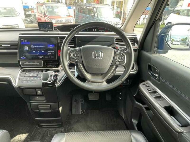STEPWAGON SPADA