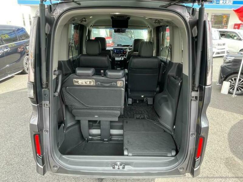 STEPWAGON SPADA