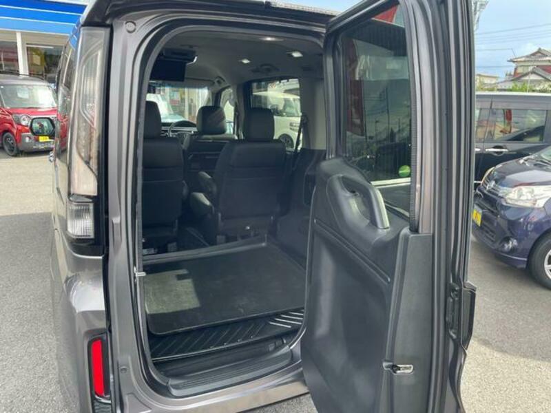 STEPWAGON SPADA