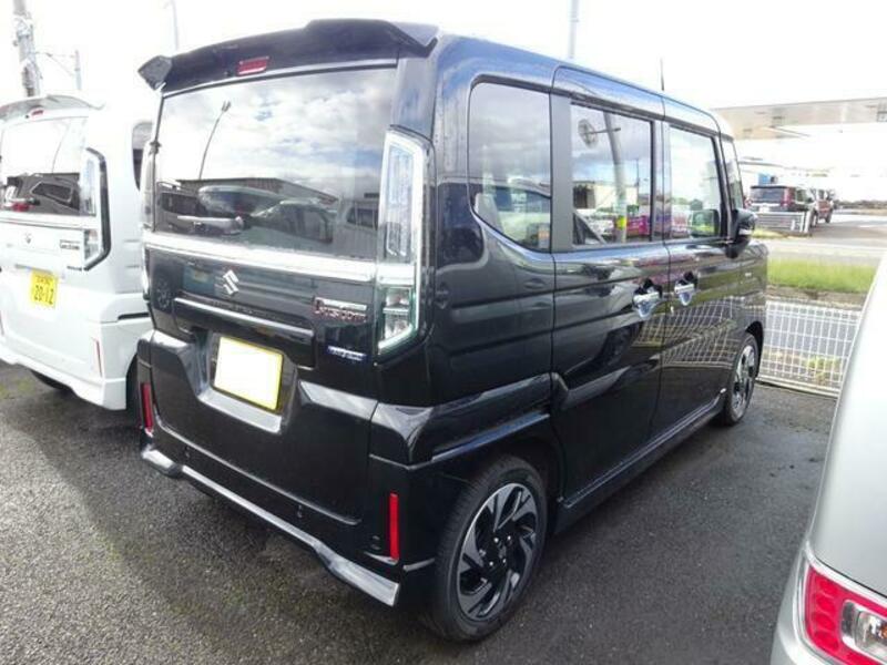 SPACIA CUSTOM