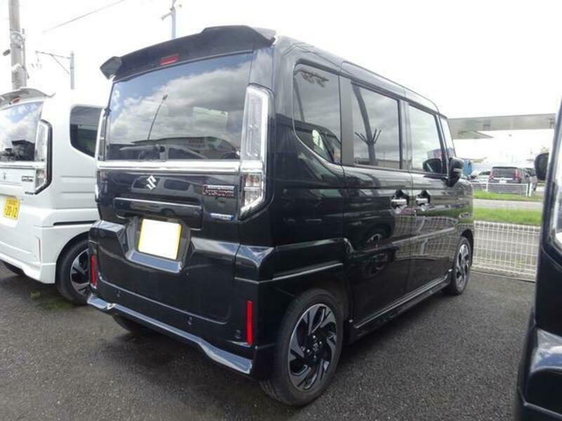SPACIA CUSTOM